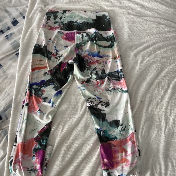 Lululemon 7/8 capris - Picture 2 of 2